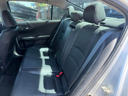 Used 2015 Honda Accord EX-L image 24