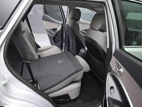 Used 2018 Hyundai Santa Fe Sport FWD image 25