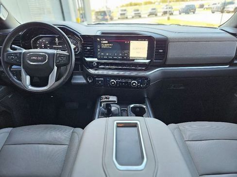 Used 2022 GMC Sierra 1500 SLT w/ SLT Premium Plus Package image 14