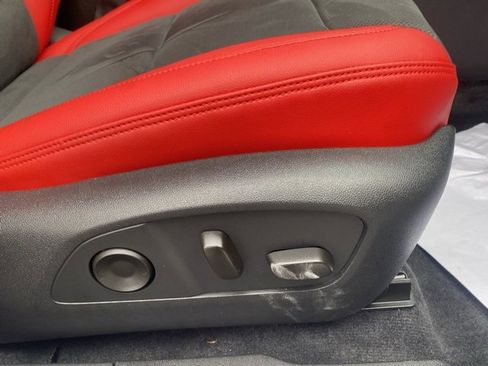 Used 2024 Chevrolet Blazer EV RS image 27