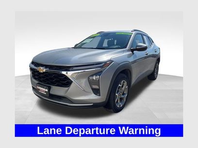 Used 2025 Chevrolet Trax LT w/ LT Convenience Package