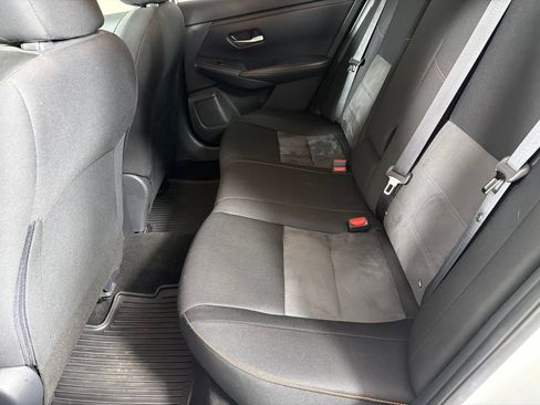 Used 2022 Nissan Sentra SR FWD image 18