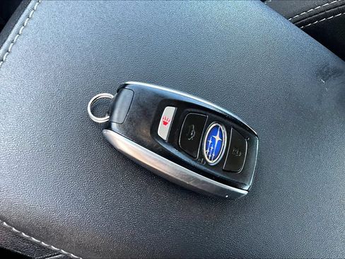 Used 2025 Subaru Legacy Premium AWD/4WD image 36
