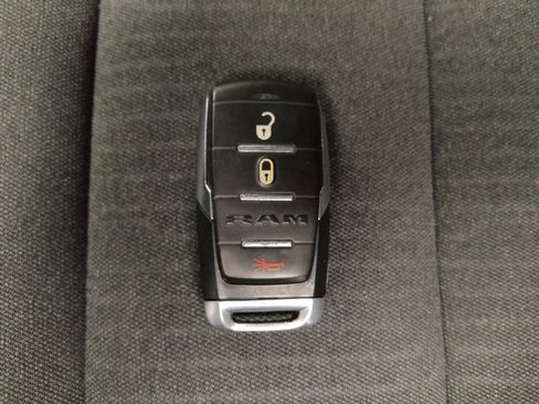 Used 2021 RAM 1500 Lone Star RWD image 32