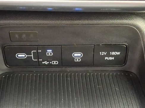 Certified 2025 Hyundai Kona SE FWD image 27