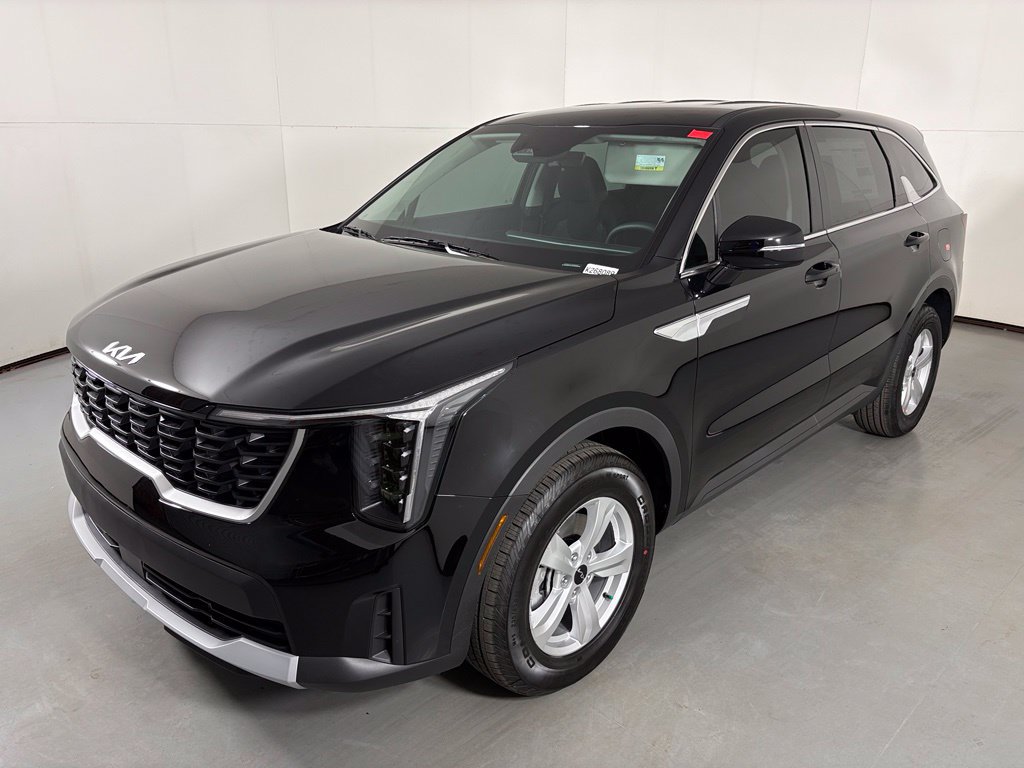 New 2026 Kia Sorento LX FWD image 4