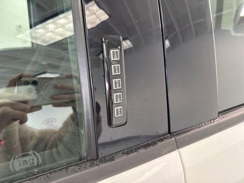 Used 2022 Ford F150 XLT w/ Equipment Group 302A High image 14