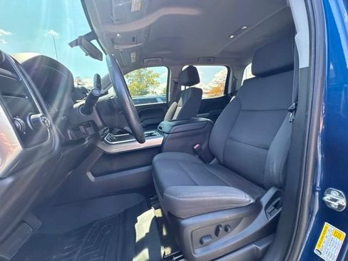 Used 2017 Chevrolet Silverado 1500 LT w/ All Star Edition RWD image 9
