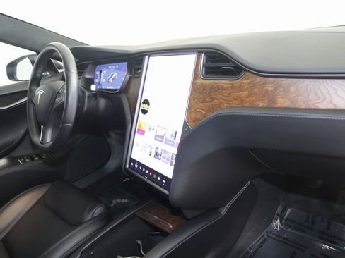 Used 2021 Tesla Model S Long Range Plus image 47