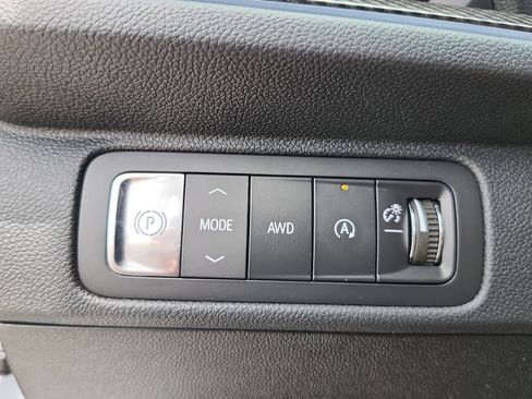 New 2026 Chevrolet Traverse High Country AWD/4WD image 29