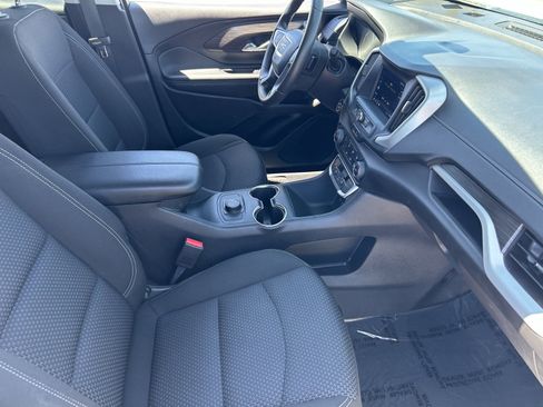 Certified 2024 GMC Terrain SLE FWD image 12