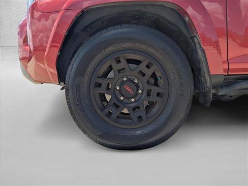 Used 2023 Toyota 4Runner TRD Off-Road Premium image 18