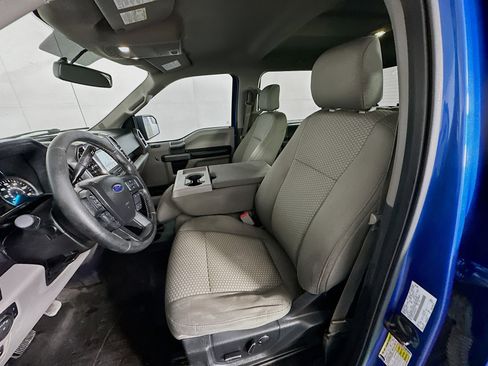 Used 2016 Ford F150 XLT w/ Equipment Group 302A Luxury image 13