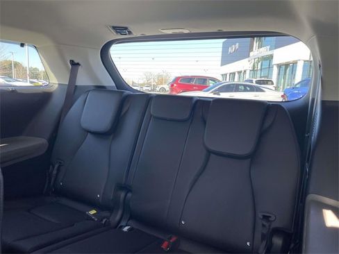 New 2026 Kia Carnival EX image 27