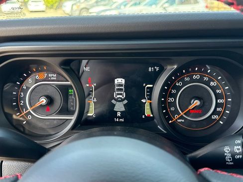 New 2026 Jeep Wrangler Unlimited Rubicon 392 w/ Quick Order Package 27X Moab AWD/4WD image 32