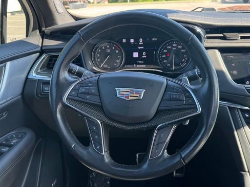 Used 2022 Cadillac XT5 Sportv w/ Technology Package AWD/4WD image 14