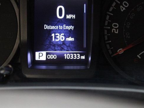 Used 2022 Toyota Tacoma SR AWD/4WD image 3