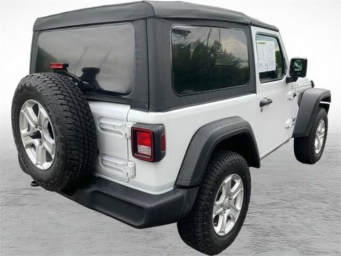 Used 2021 Jeep Wrangler Sport AWD/4WD image 3