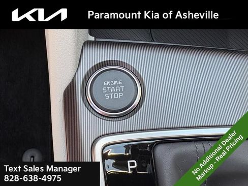 New 2026 Kia Sportage SX FWD image 16