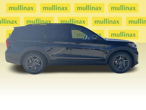 New 2026 Ford Explorer ST image 2