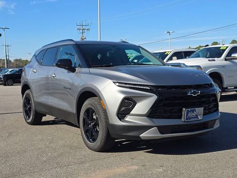 New 2026 Chevrolet Blazer LT w/ Midnight/Sport Edition image 7