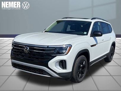 New 2026 Volkswagen Atlas Peak Edition