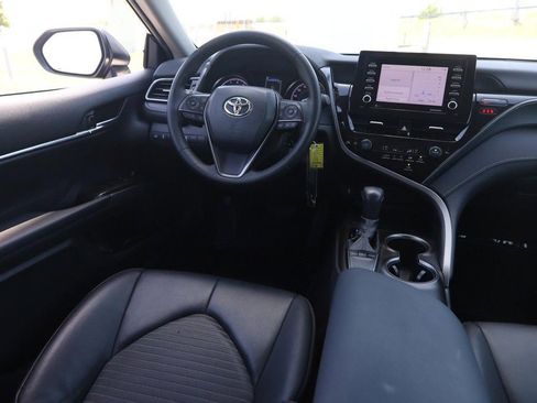 Used 2024 Toyota Camry SE FWD image 21