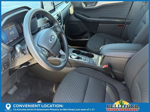 New 2026 Ford Escape Active image 12