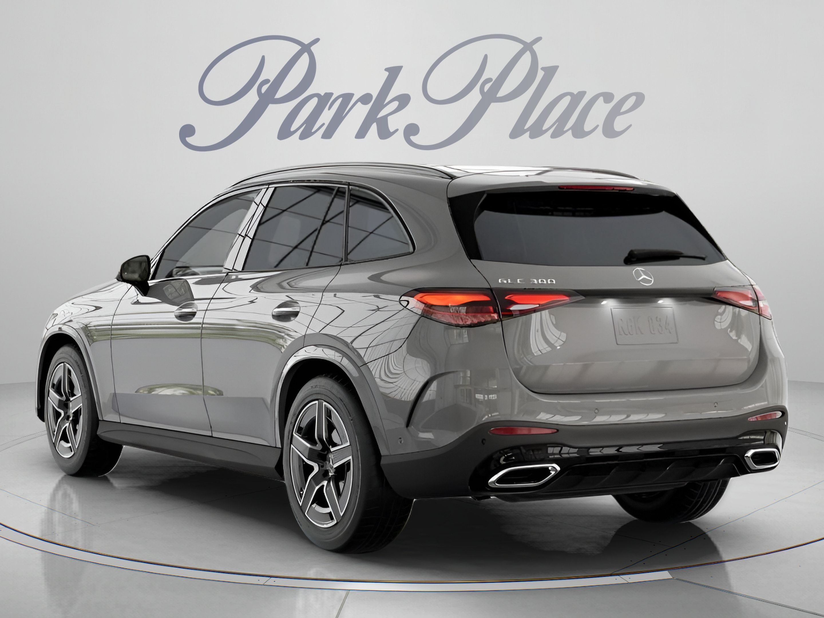 Used 2026 Mercedes-Benz GLC 300 image 10