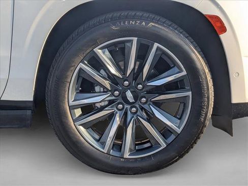 Used 2021 Cadillac Escalade ESV Sport Platinum w/ Heavy-Duty Trailer Package image 25