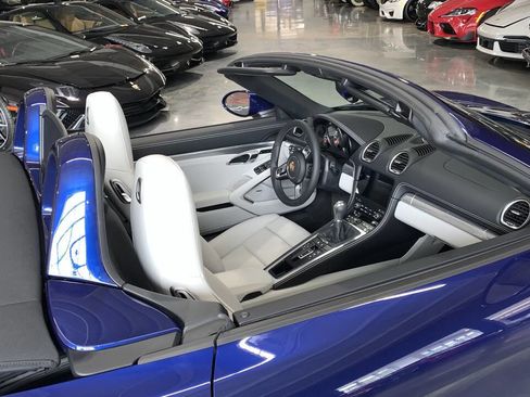 Used 2025 Porsche 718 Boxster GTS RWD image 25