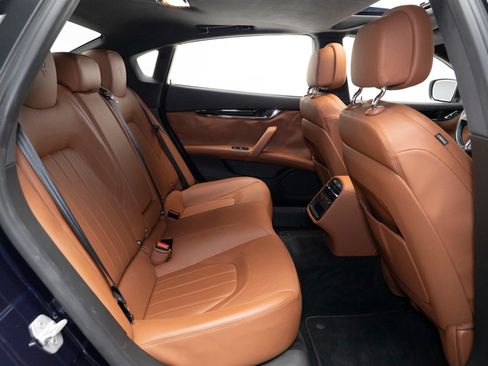 Used 2015 Maserati Quattroporte S Q4 AWD/4WD image 60