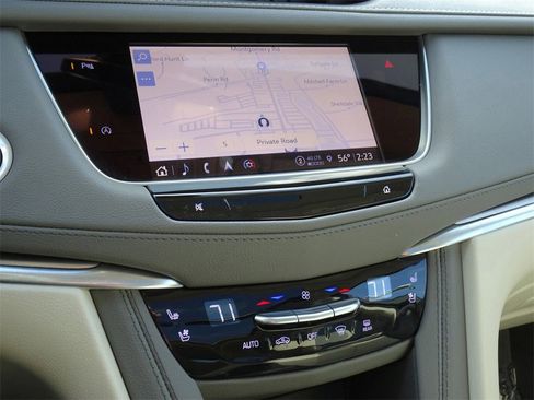 Certified 2024 Cadillac XT5 Premium Luxury w/ LPO, Floor Liner Package image 19