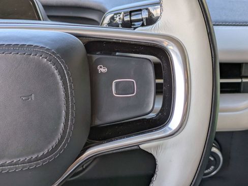 Used 2025 Lincoln Navigator Reserve image 30