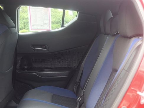 Certified 2021 Toyota C-HR XLE FWD image 19