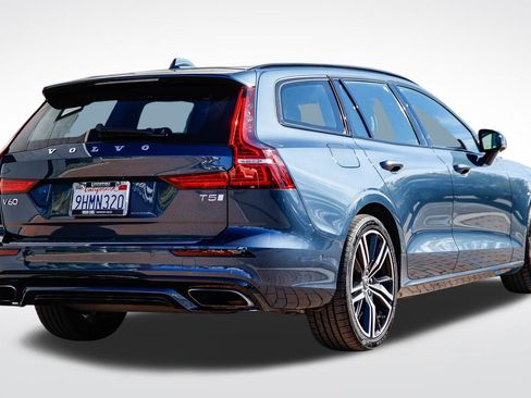 Used 2021 Volvo V60 T6 R-Design w/ Advanced Package image 7