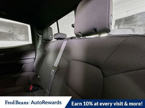 New 2025 GMC Canyon Elevation w/ Convenience Package image 15