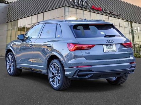 New 2025 Audi Q3 2.0T Premium image 2