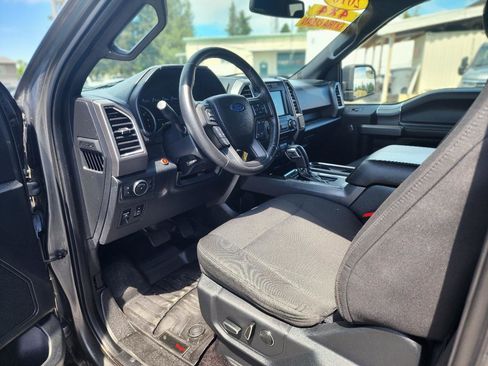 Used 2016 Ford F150 XLT w/ Equipment Group 302A Luxury AWD/4WD image 11