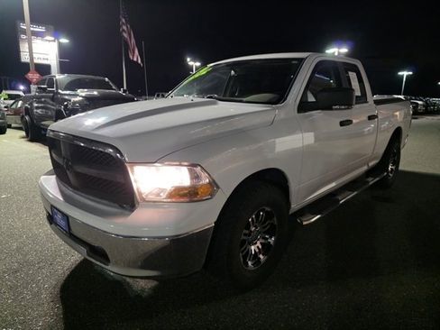 Used 2010 Dodge Ram 1500 Truck SLT w/ Luxury Group image 7