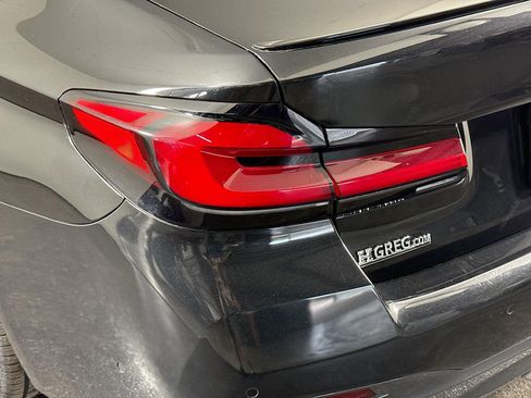 Used 2023 BMW 530e w/ M Sport Package image 36