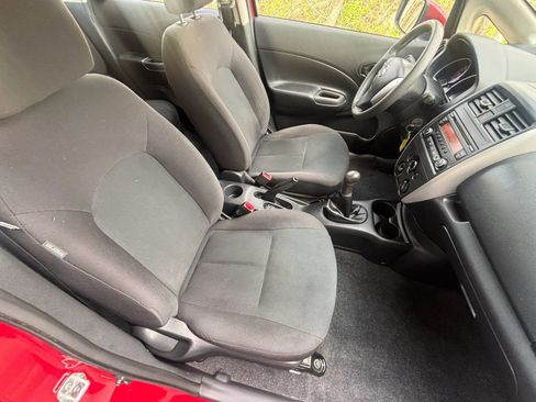 Used 2015 Nissan Versa Note FWD image 15
