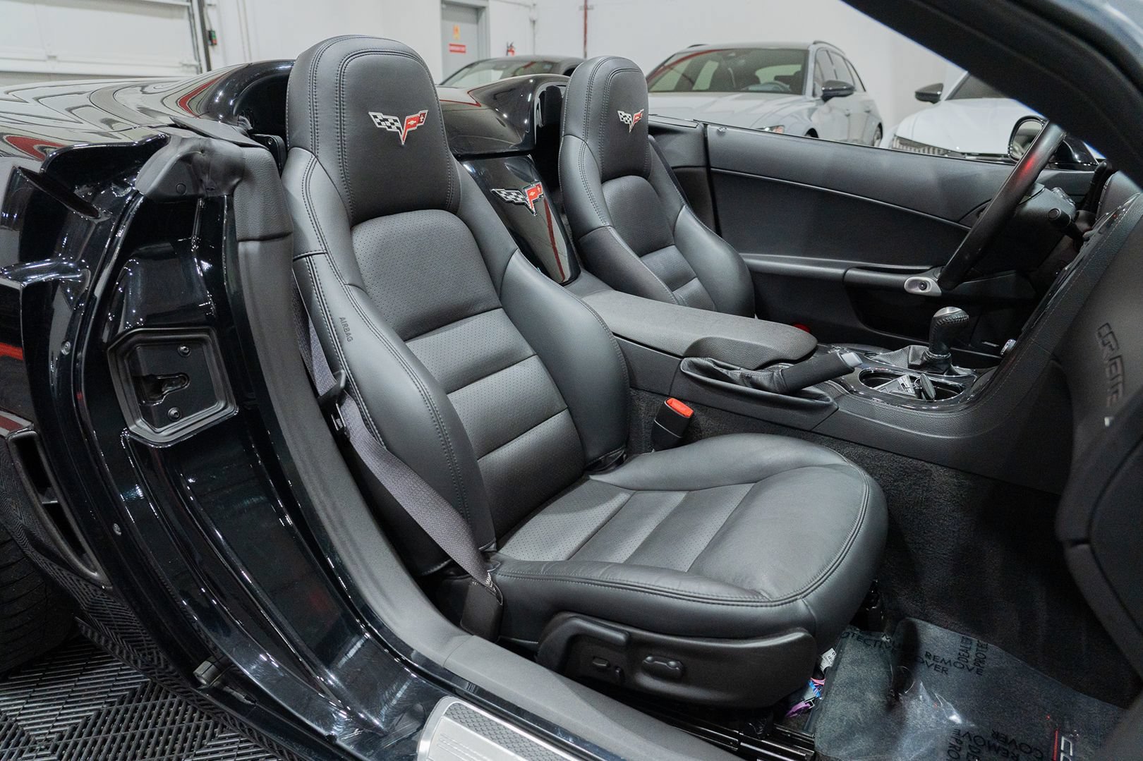 Used 2011 Chevrolet Corvette Grand Sport w/ Preferred Equipment Group RWD image 22