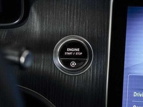 Certified 2023 Mercedes-Benz C 300 Sedan image 19