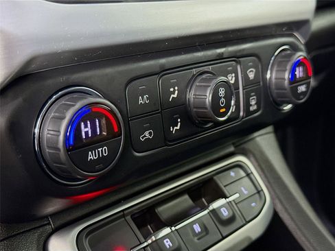 Used 2020 GMC Acadia SLE w/ Driver Convenience Package image 15