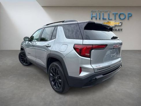 Used 2025 GMC Terrain Elevation w/ Elevation Premium Package AWD/4WD image 8