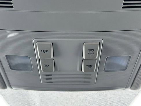 Used 2019 Volkswagen Jetta image 34