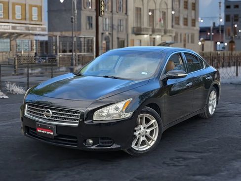 Used 2011 Nissan Maxima 3.5 SV w/ Premium Pkg image 3
