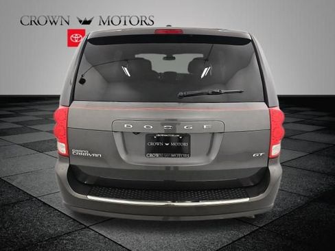 Used 2020 Dodge Grand Caravan GT FWD image 5