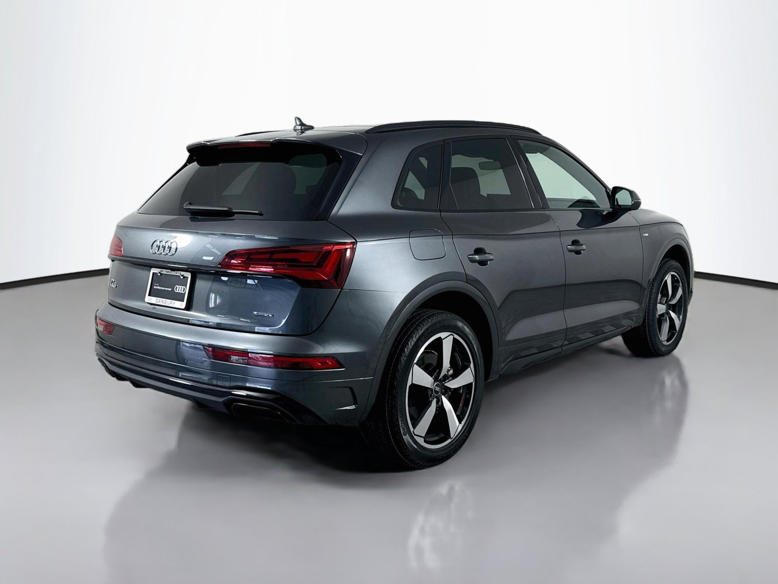 Certified 2023 Audi Q5 2.0T Premium Plus AWD/4WD image 9